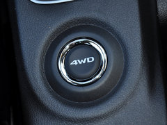 2013 2.0L CVT 四驱都市导航版5座