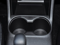 2013 2.0L CVT 四驱都市导航版5座