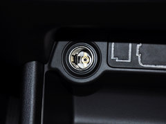 2013 2.0L CVT 四驱都市导航版5座