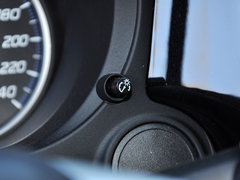 2013 2.0L CVT 四驱都市导航版5座