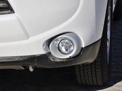 2013 2.0L CVT 四驱都市导航版5座