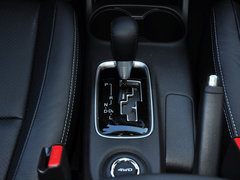 2013 2.0L CVT 四驱都市导航版5座