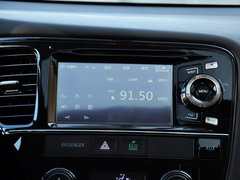 2013 2.0L CVT 四驱都市导航版5座
