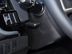 2013 2.0L CVT 四驱都市导航版5座
