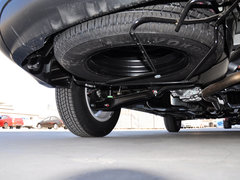 2013 2.0L CVT 四驱都市导航版5座