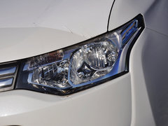 2013 2.0L CVT 四驱都市导航版5座