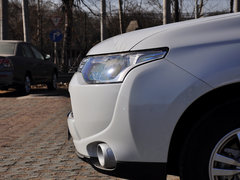 2013 2.0L CVT 四驱都市导航版5座