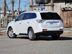 2013 2.0L CVT 四驱都市导航版5座