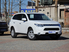 2013 2.0L CVT 四驱都市导航版5座