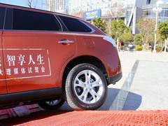 2013 2.4L CVT 四驱豪华导航版 7座