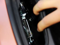2013 2.4L CVT 四驱豪华导航版 7座
