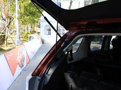 2013 2.4L CVT 四驱豪华导航版 7座