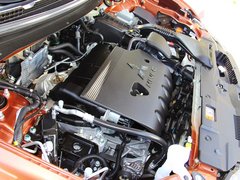 2013 2.4L CVT 四驱豪华导航版 7座