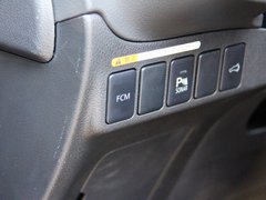 2013 2.4L CVT 四驱豪华导航版 7座