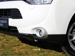 2013 2.4L CVT 四驱豪华导航版 7座
