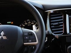 2013 2.4L CVT 四驱豪华导航版 7座
