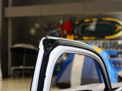 2013 2.4L CVT 四驱豪华导航版 7座