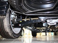 2013 2.4L CVT 四驱豪华导航版 7座
