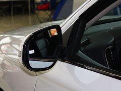 2013 2.4L CVT 四驱豪华导航版 7座