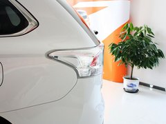 2013 2.4L CVT 四驱豪华导航版 7座