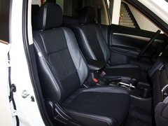 2013 2.4L CVT 四驱豪华导航版 7座