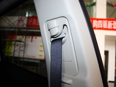 2013 2.4L CVT 四驱豪华导航版 7座
