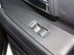 2013 2.4L CVT 四驱豪华导航版 7座