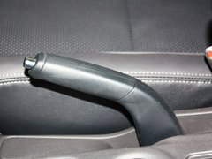 2013 2.4L CVT 四驱豪华导航版 7座