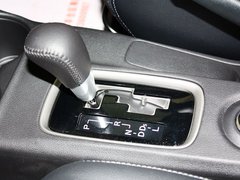 2013 2.4L CVT 四驱豪华导航版 7座