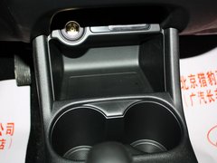 2013 2.4L CVT 四驱豪华导航版 7座