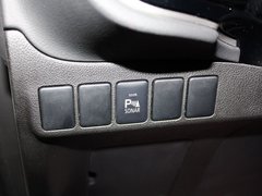2013 2.4L CVT 四驱豪华导航版 7座