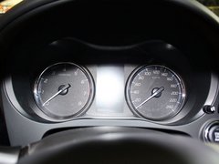 2013 2.4L CVT 四驱豪华导航版 7座