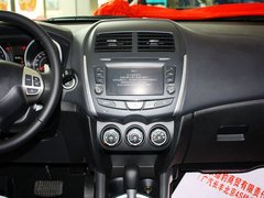 2013 2.4L CVT 四驱豪华导航版 7座