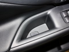 2013 2.4L CVT 四驱豪华导航版 7座