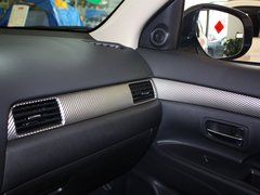 2013 2.4L CVT 四驱豪华导航版 7座