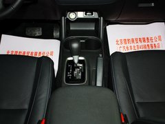 2013 2.4L CVT 四驱豪华导航版 7座