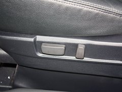 2013 2.4L CVT 四驱豪华导航版 7座