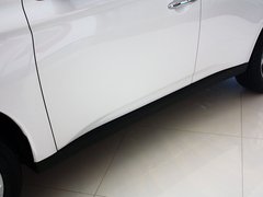 2013 2.4L CVT 四驱豪华导航版 7座