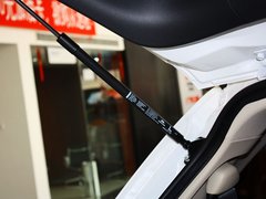 2013 2.4L CVT 四驱豪华导航版 7座