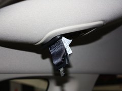 2013 2.4L CVT 四驱豪华导航版 7座
