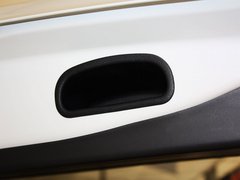 2013 2.4L CVT 四驱豪华导航版 7座