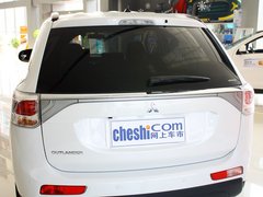 2013 2.4L CVT 四驱豪华导航版 7座