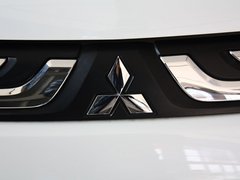 2013 2.4L CVT 四驱豪华导航版 7座