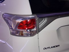 2013 2.4L CVT 四驱精英GT版 7座