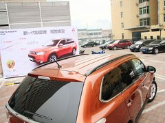 2013 2.4L CVT 四驱精英GT版 7座