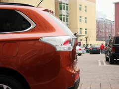 2013 2.4L CVT 四驱精英GT版 7座