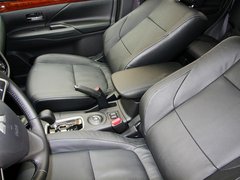 2013 2.4L CVT 四驱精英GT版 7座