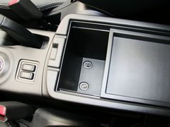 2013 2.4L CVT 四驱精英GT版 7座