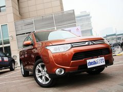 2013 2.4L CVT 四驱精英GT版 7座