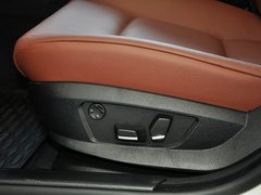 2013 530i 3.0L 领先型旅行版